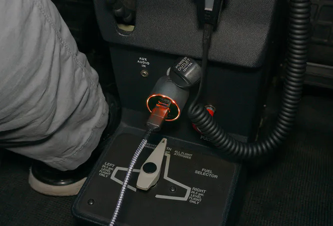 Hovedbilde Design4Pilots Co Charger