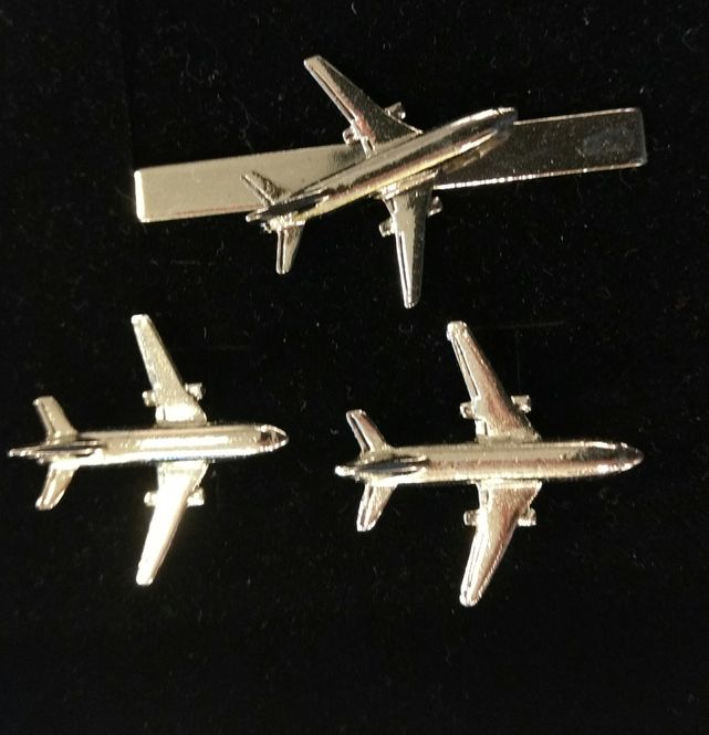 Hovedbilde Slipsnål/Mansjettknapp sett Boeing 737